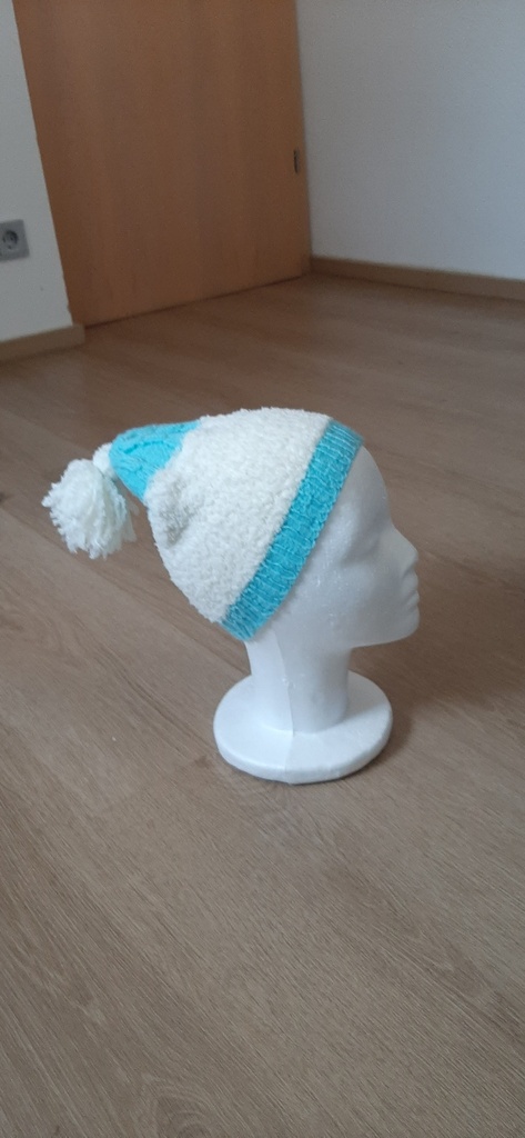 Kinderhaube weiß-blau