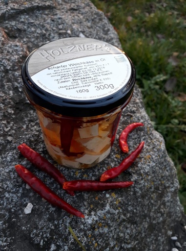 scharfer Weichkäse in Öl 150g